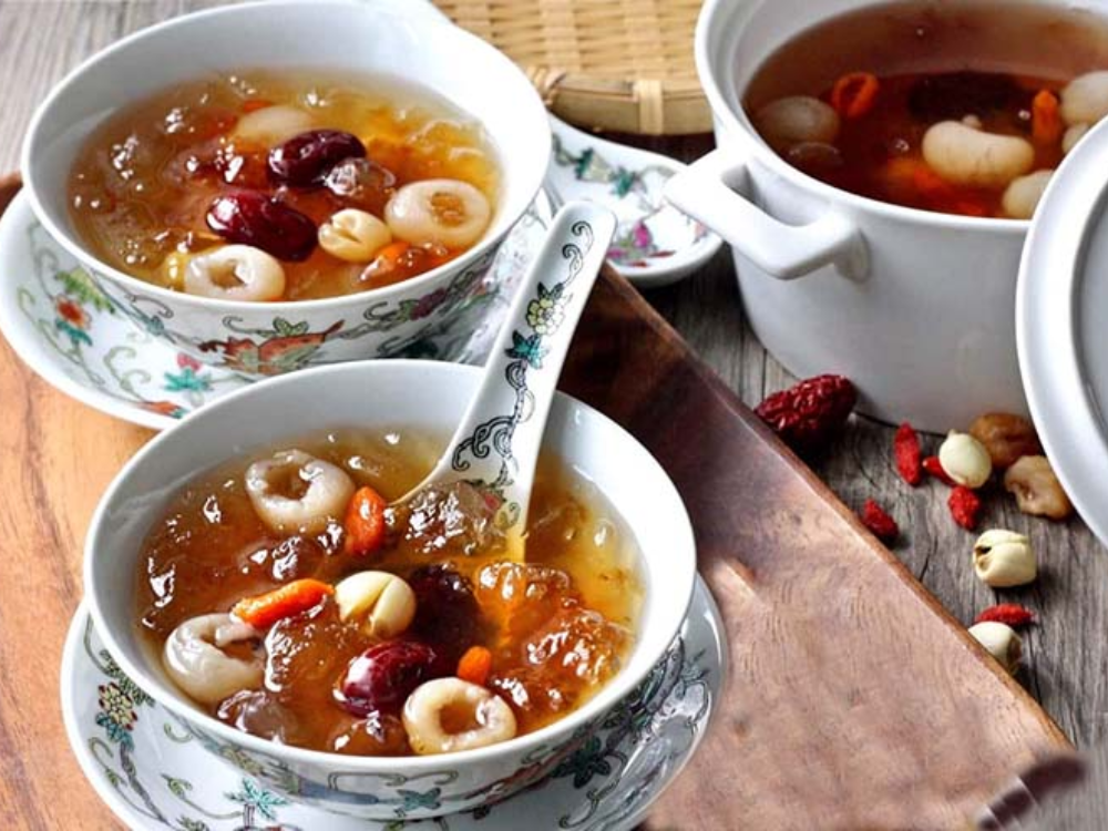 Yến Sào – Bí Quyết Trẻ Khỏe Đẹp Từ Thiên Nhiên
